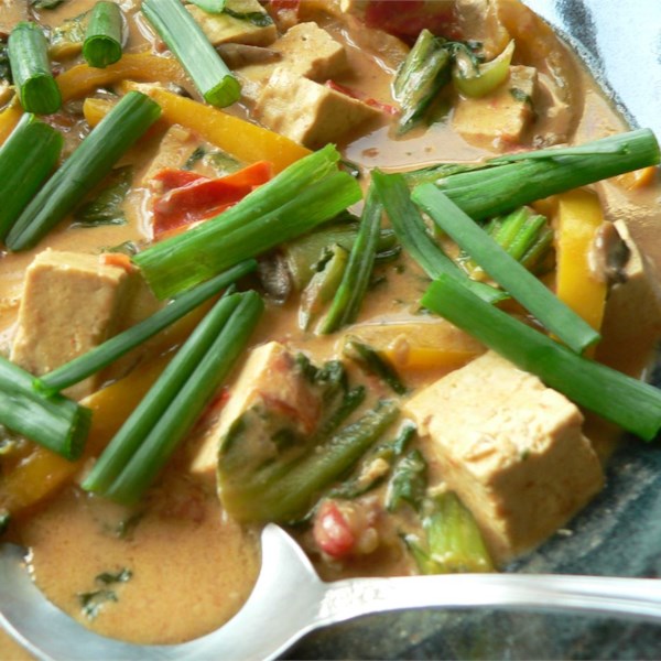 Creamy Coconut Curry Tofu
