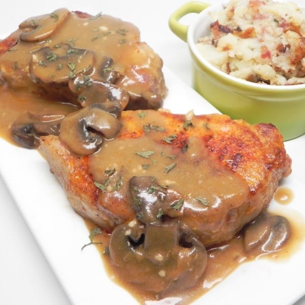 Pork Chops in Garlic Mushroom Sauce