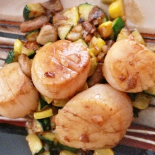 Easy Garlic-Lemon Scallops