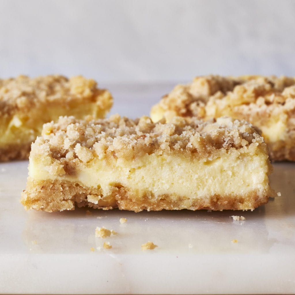 Mom’s Cheesecake Cookie Bars