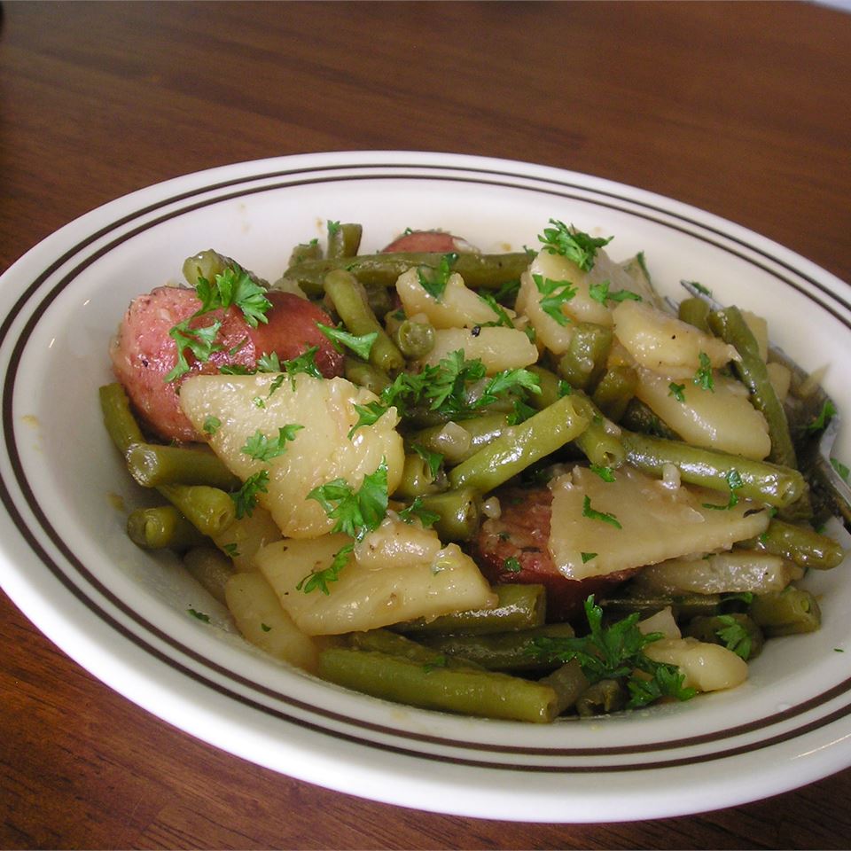 Old-Fashioned Green Beans and Potatoes