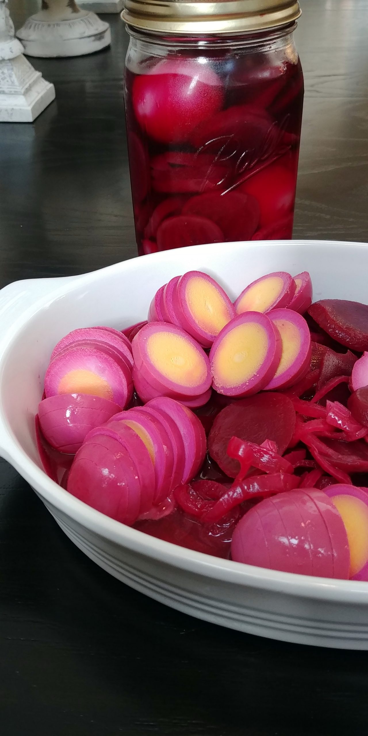 Old-Fashioned Pickled Red Beet Eggs