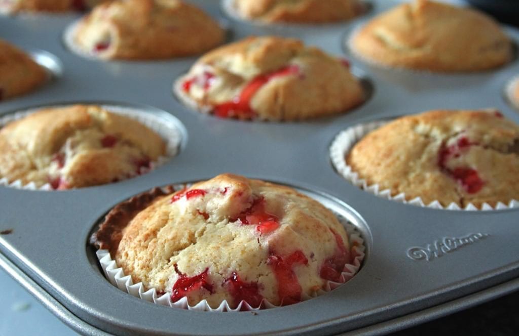 Tender Strawberry Muffins