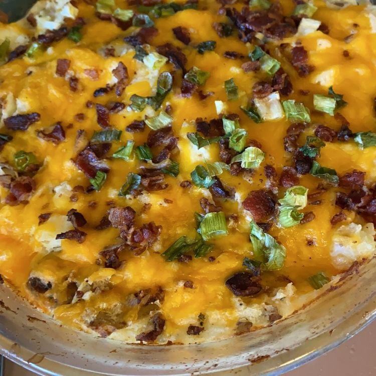 TWICE BAKED POTATO CASSEROLE WITH BACON