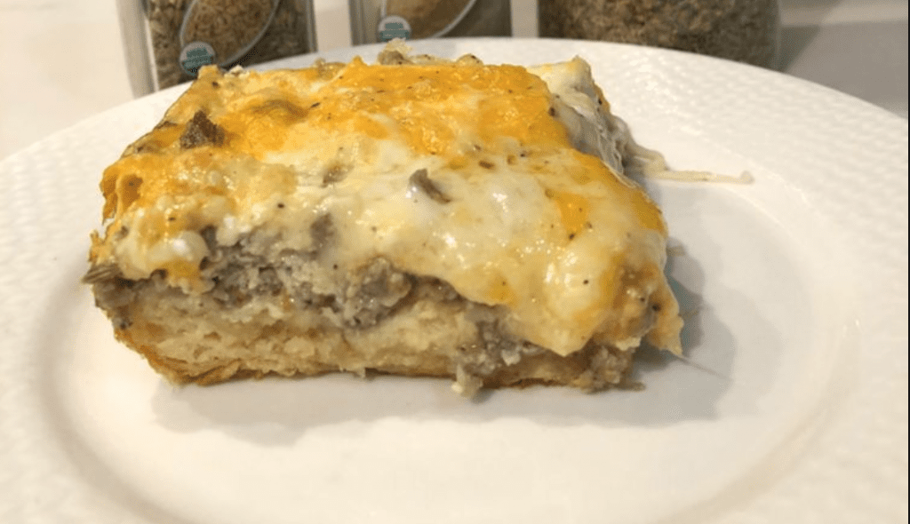 Breakfast Casserole – Easy & Flexible