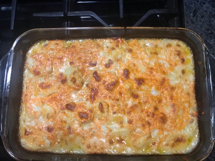 Cheesy Scalloped Potatoes and Kielbasa