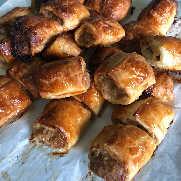 Quick and Easy Sausage Rolls