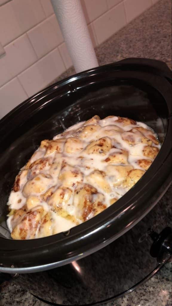 Crock Pot Cinnamon Roll Casserole