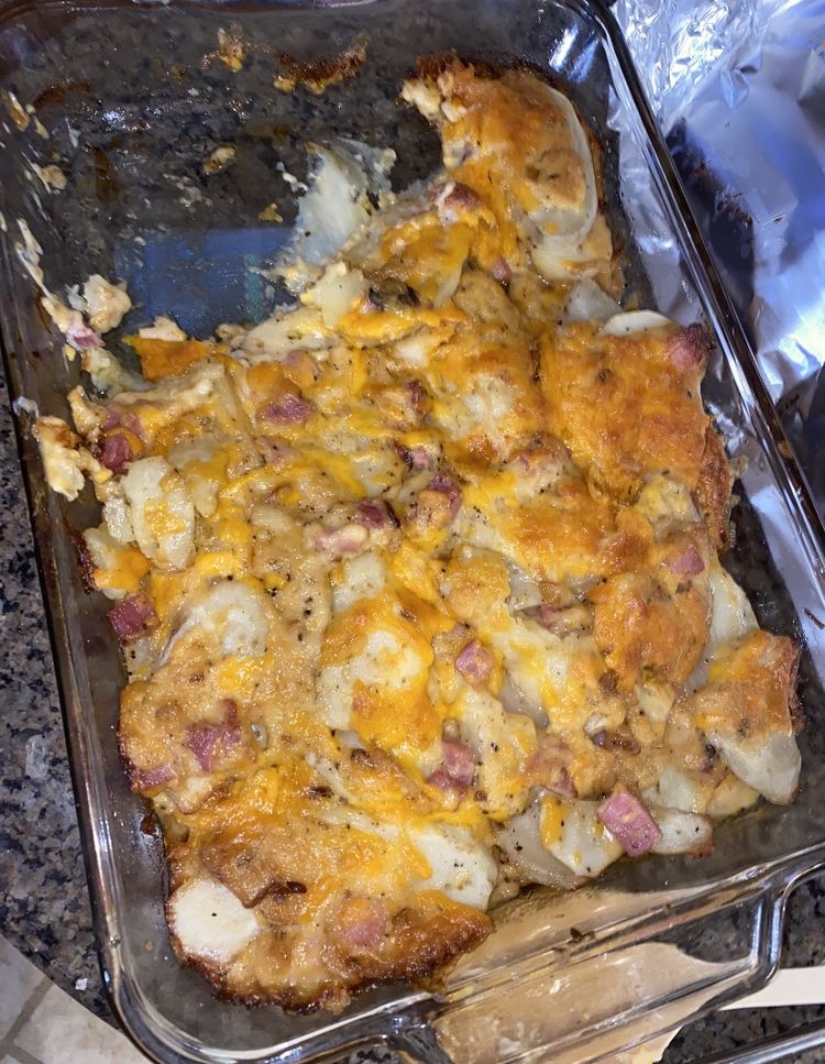 Cheesy Scalloped Potatoes and Ham