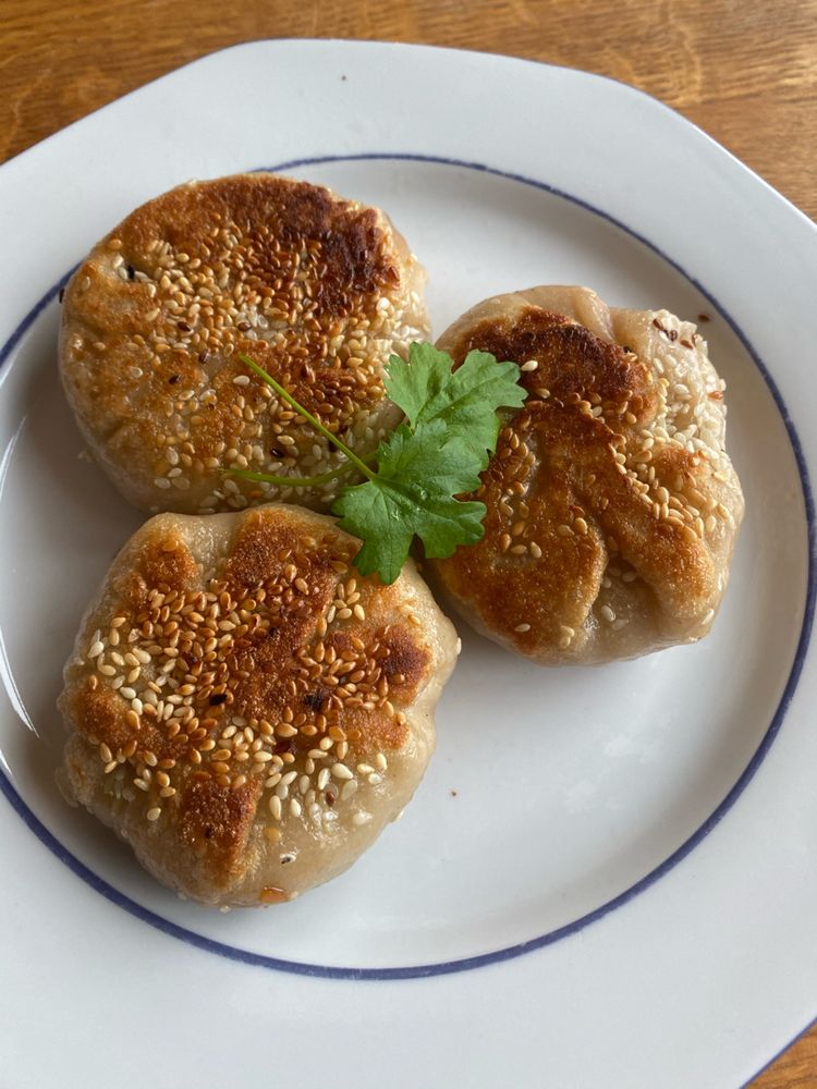 Crispy Bottom Veggie Buns