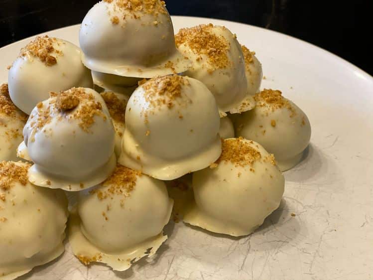 Pumpkin Cheesecake Bites