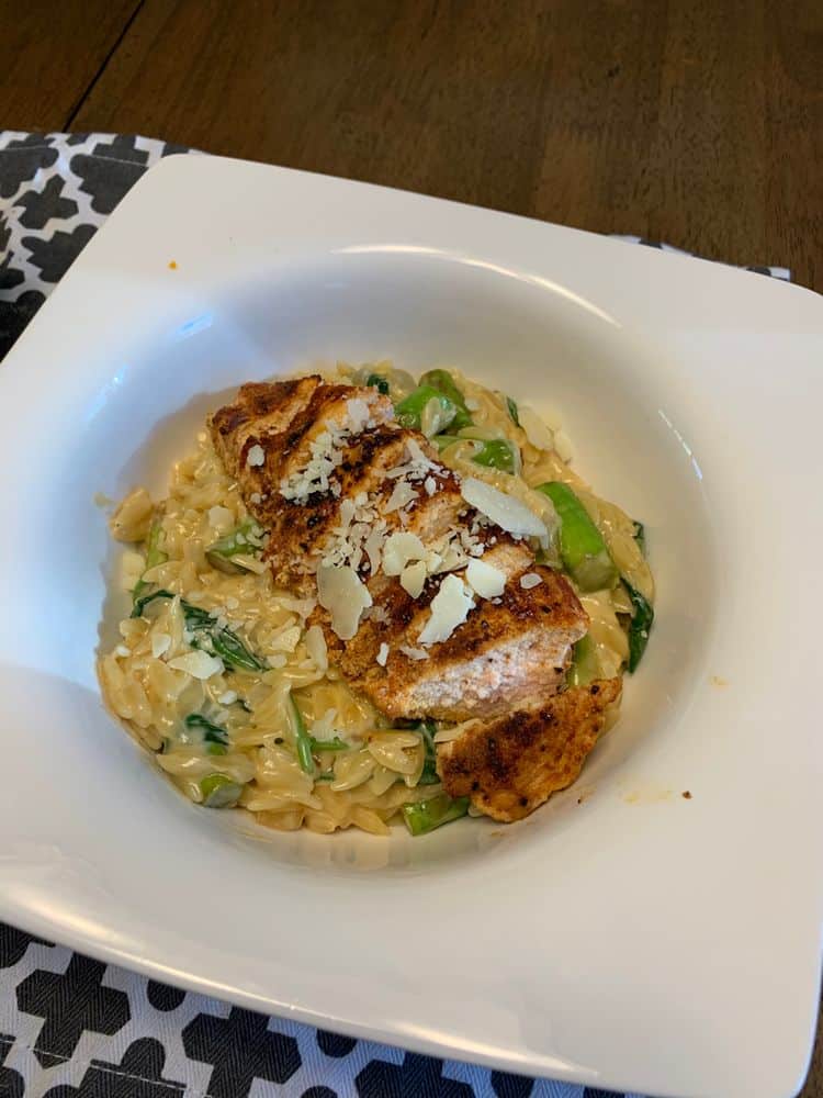 CREAMY PARMESAN ORZO WITH CHICKEN AND ASPARAGUS