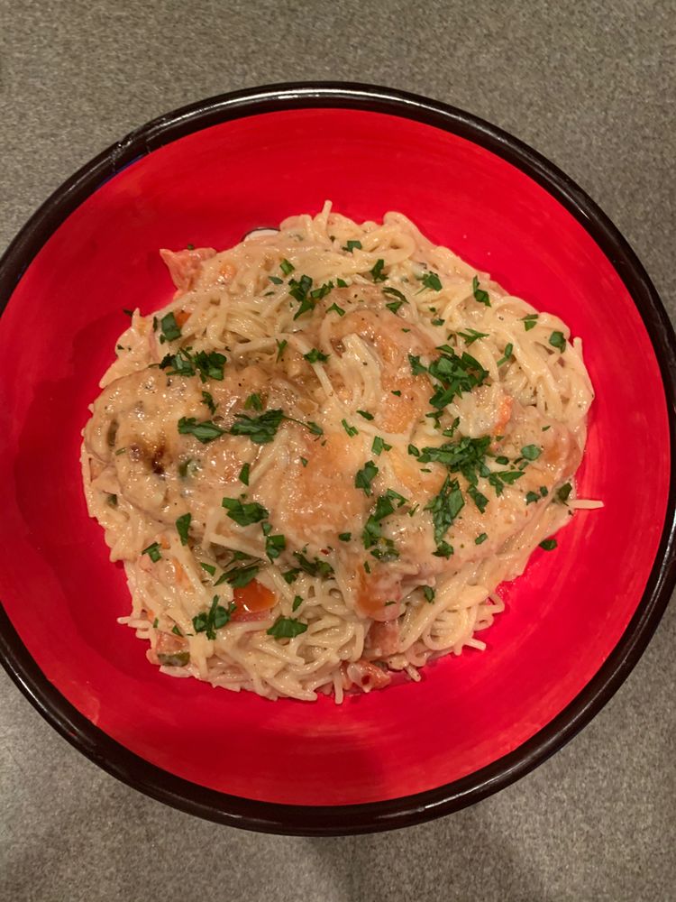 Italian Chicken Pasta in Creamy White Wine Parmesan Cheese Sauce