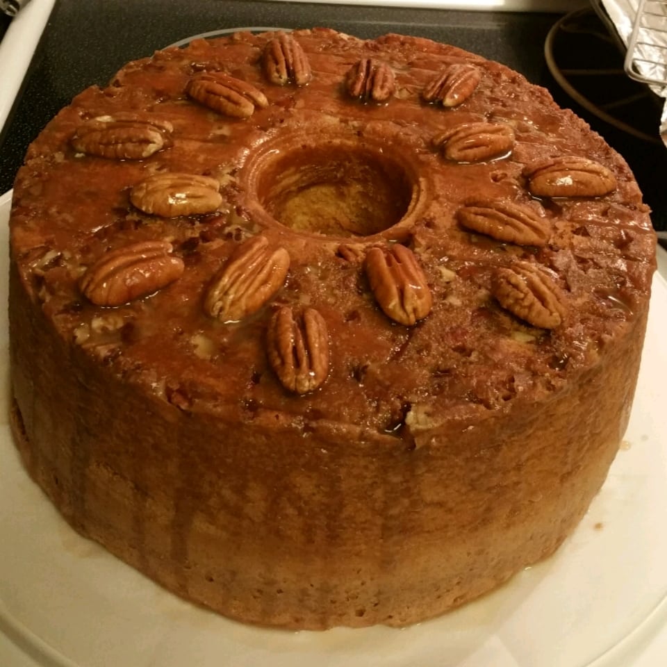 Pecan Sour Cream Pound Cake