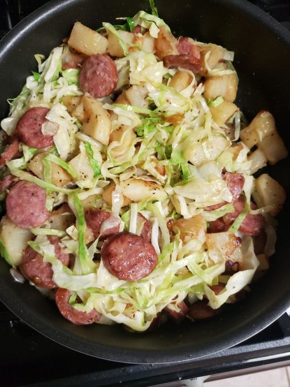 {20 Minute} Kielbasa Cabbage Potato Skillet Skinny & Tasty Recipes