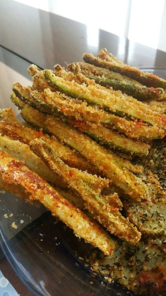 BAKED PARMESAN ZUCCHINI FRIES