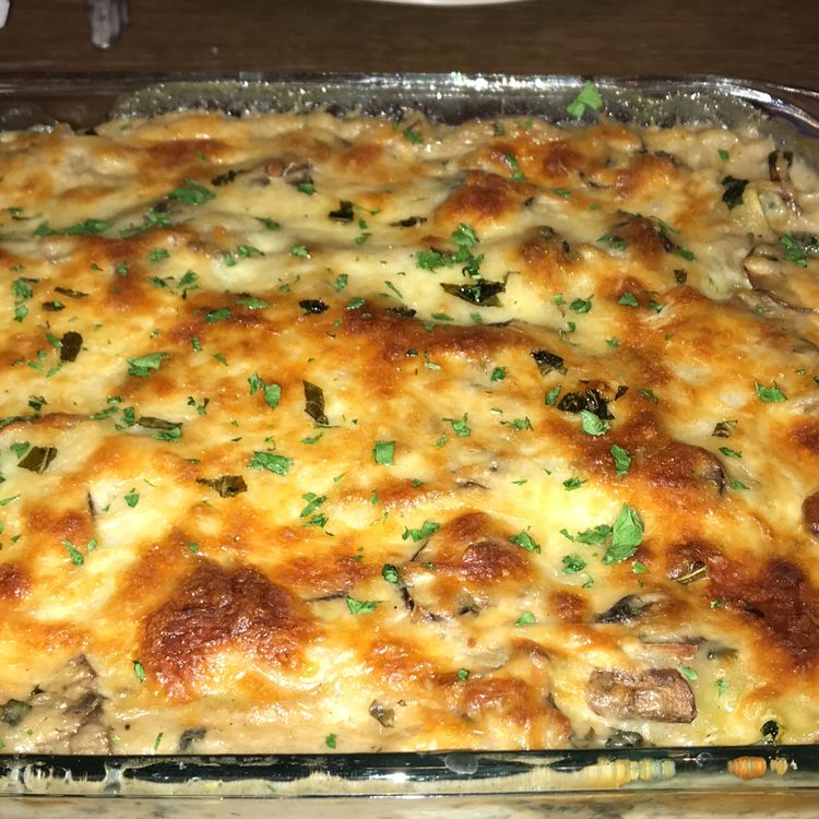 CREAMY SPINACH AND MUSHROOM LASAGNA