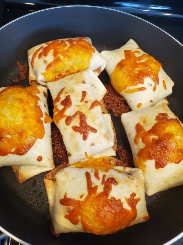 Cheesy Taco Pockets – Skinny & Tasty Recipes