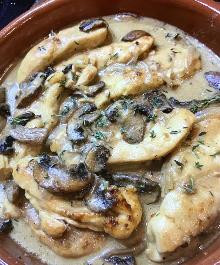 Creamy Baked Chicken and Mushrooms