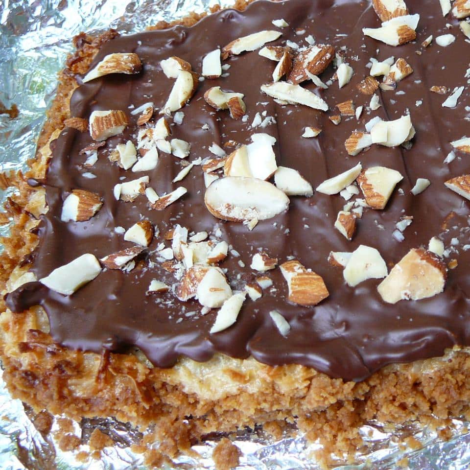 Fantasio Bars With Graham Cracker Crust