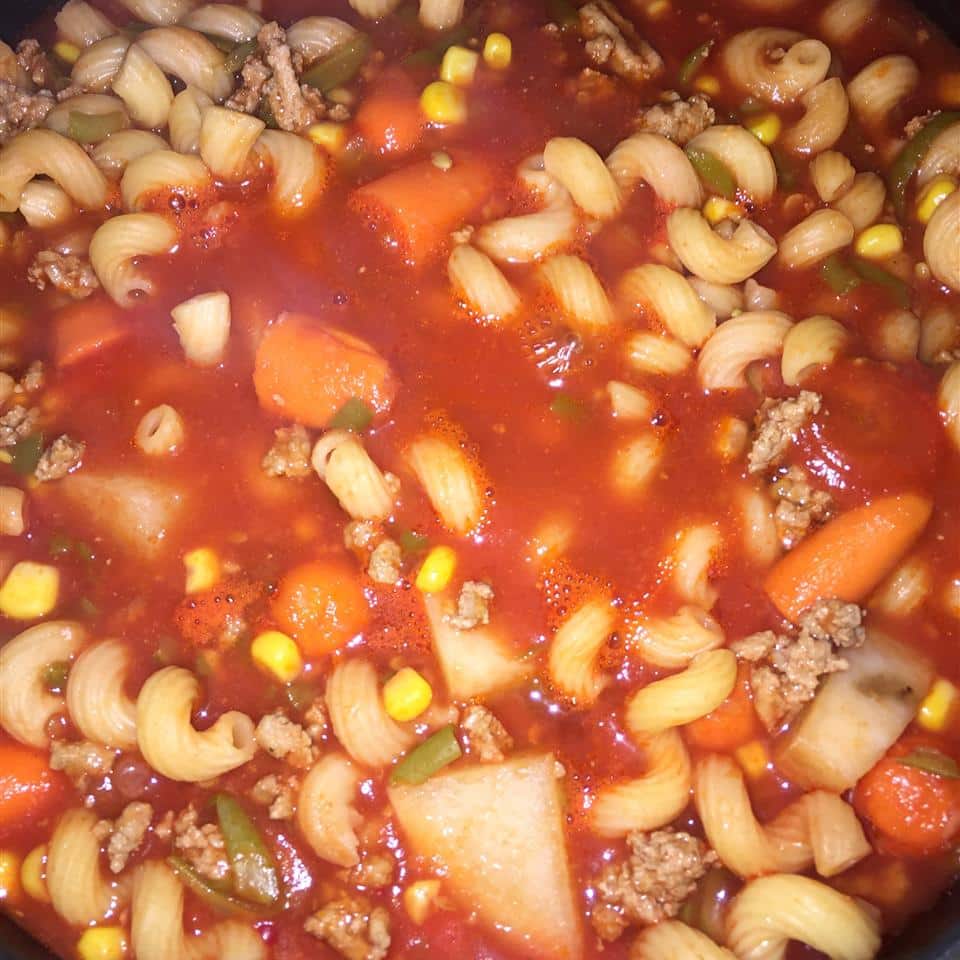 Grandma’s Hamburger & Vegetable Soup