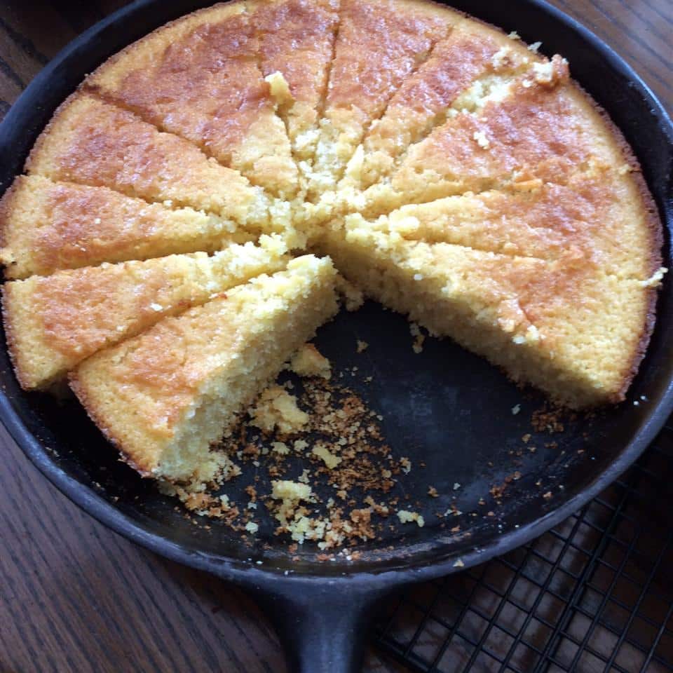 Grandmother’s Buttermilk Cornbread