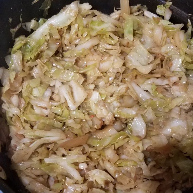 Lemon Garlic Sauteed Cabbage