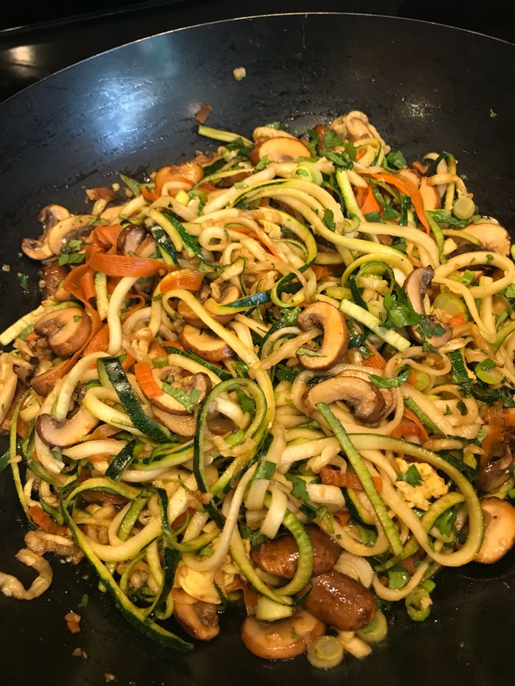 One Pot Spicy Thai Zoodles