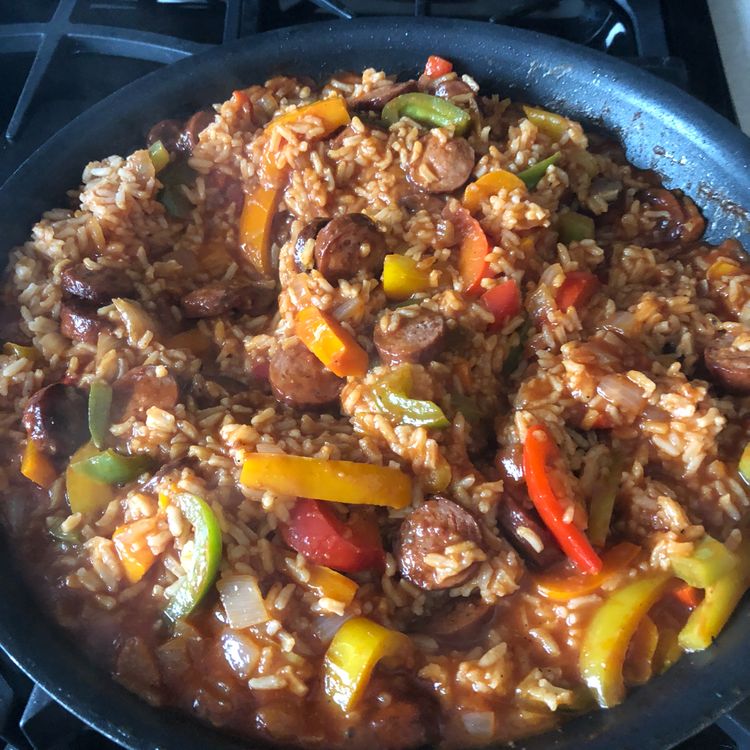 SAUSAGE, PEPPER AND RICE SKILLET