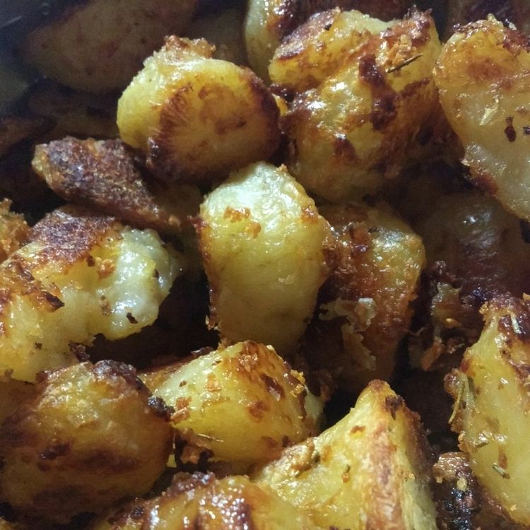 The Best Crispy Roast Potatoes Ever Recipe