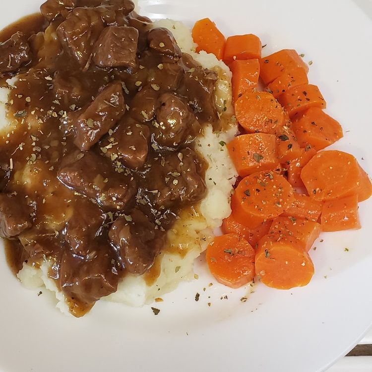 Beef Tips & Gravy
