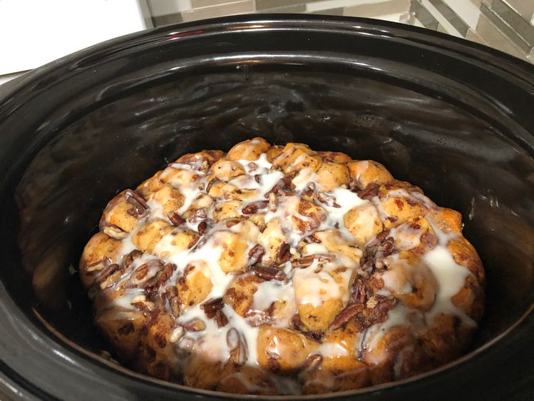 CROCK POT CINNAMON ROLL CASSEROLE