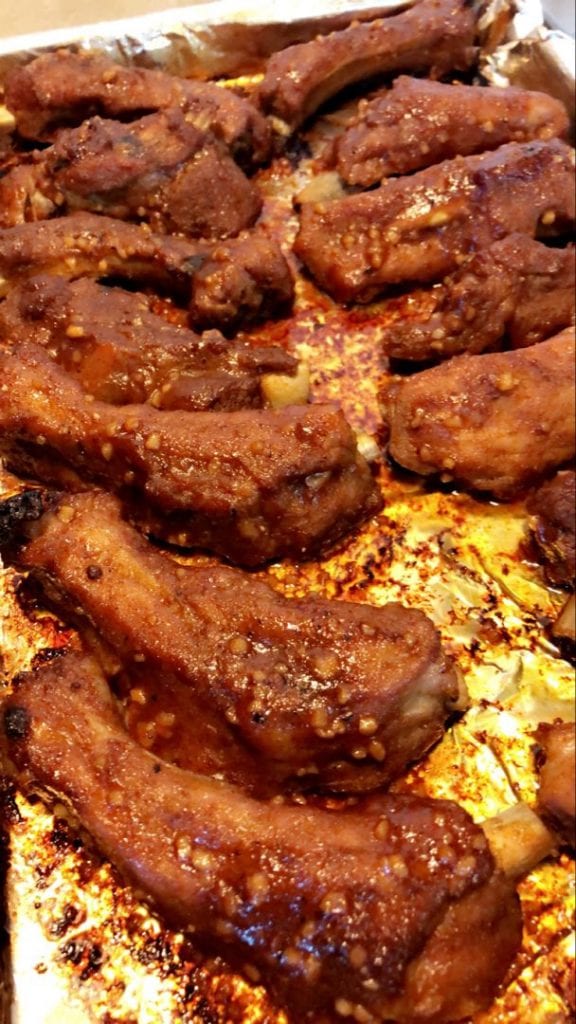 OVEN BARBECUE RIBS