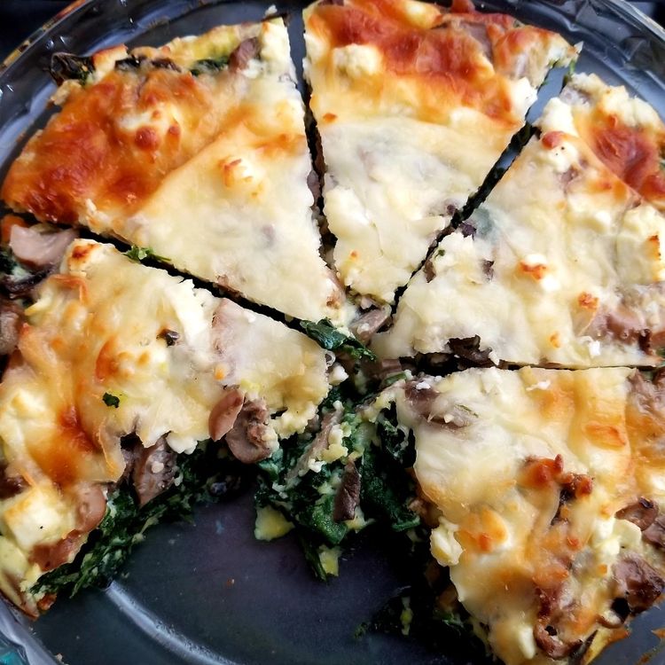 SPINACH MUSHROOM AND FETA CRUSTLESS QUICHE