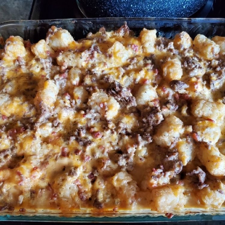BACON CHEESEBURGER TATER TOT CASSEROLE