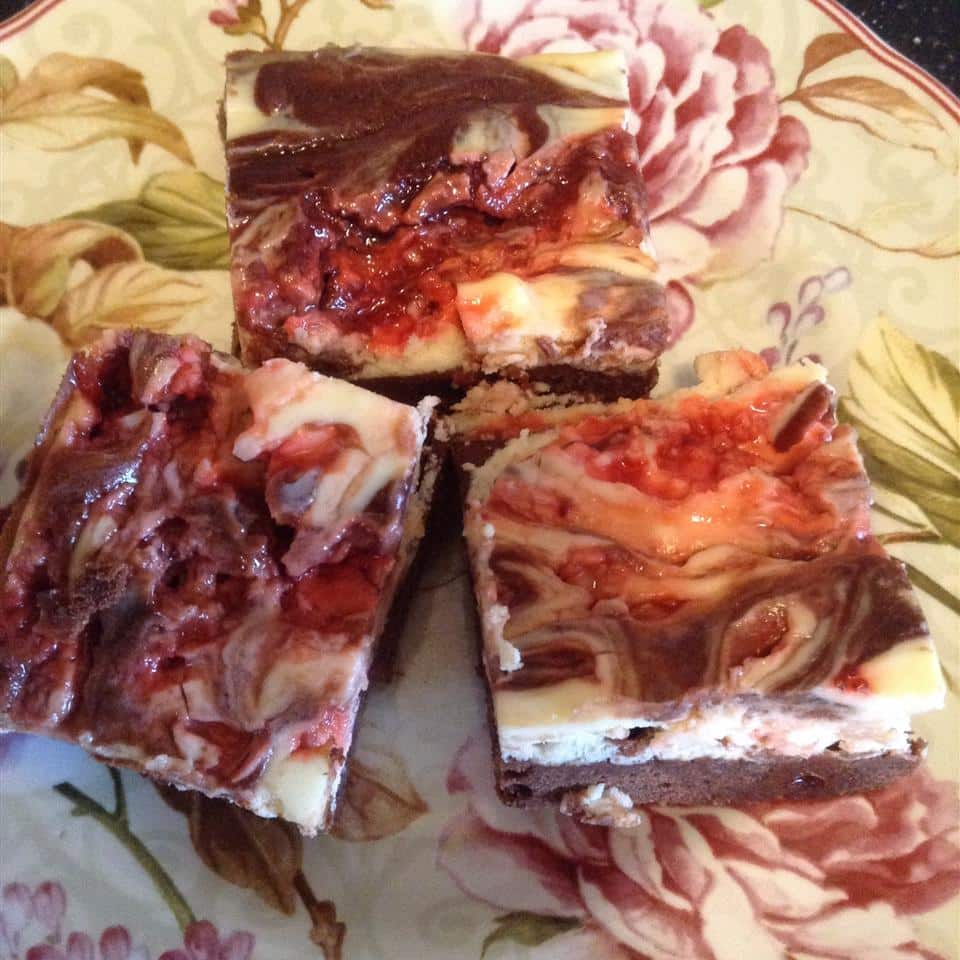 Red Velvet Cheesecake Swirl Brownies