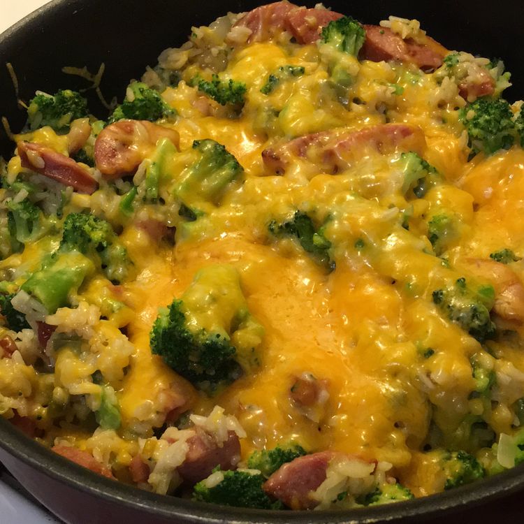 Cheesy Kielbasa, Rice and Broccoli Skillet