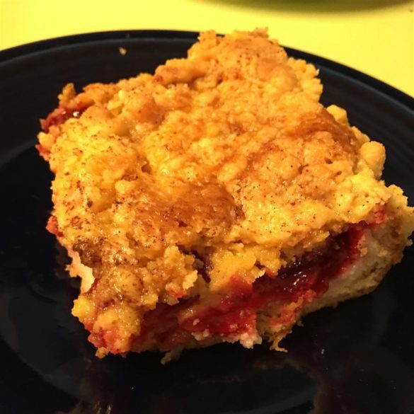 Cherry Cream Cheese Dump Cake – Skinny & Tasty Recipes