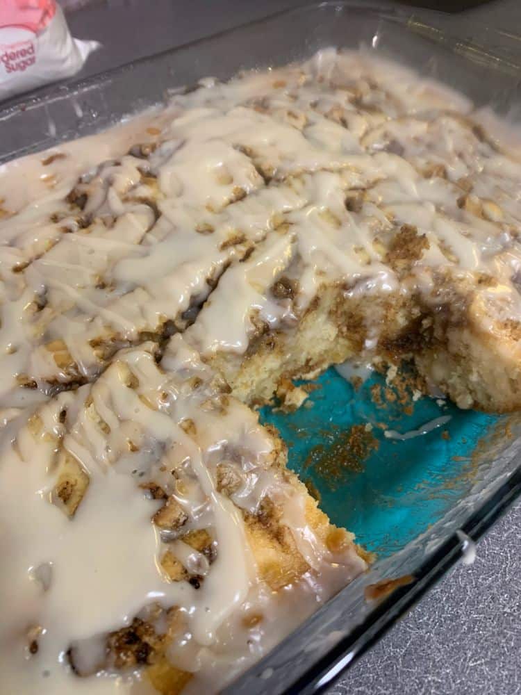 Cinnamon Roll Cake