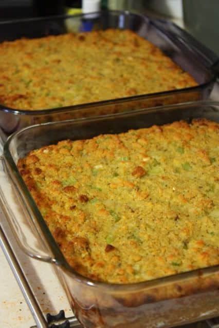 Holiday Cornbread Dressing