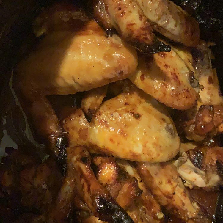 Honey BBQ Slow Cooker Chicken Wings
