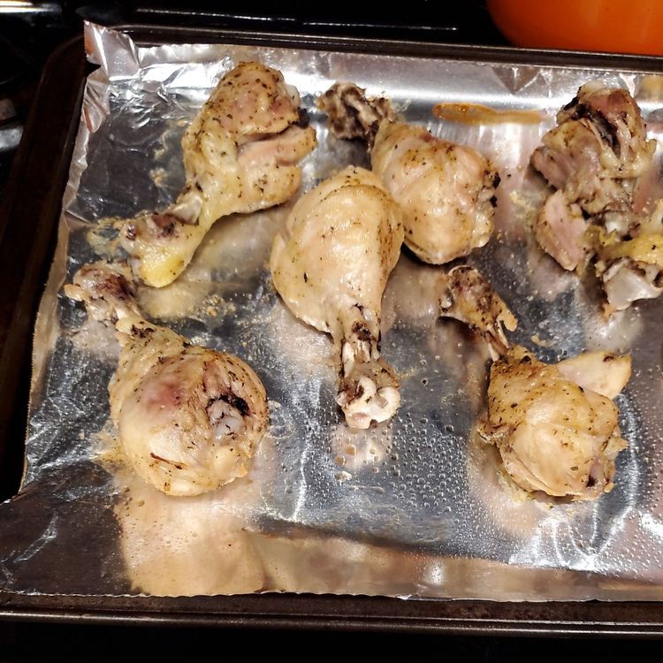 Instant Pot Barbecue Chicken Legs