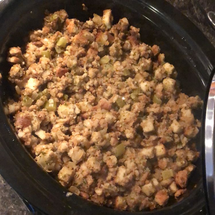 Slow Cooker Stuffing