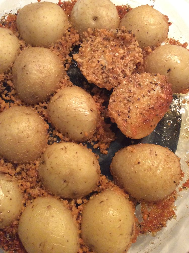 Parmesan Garlic Roasted Baby Potatoes