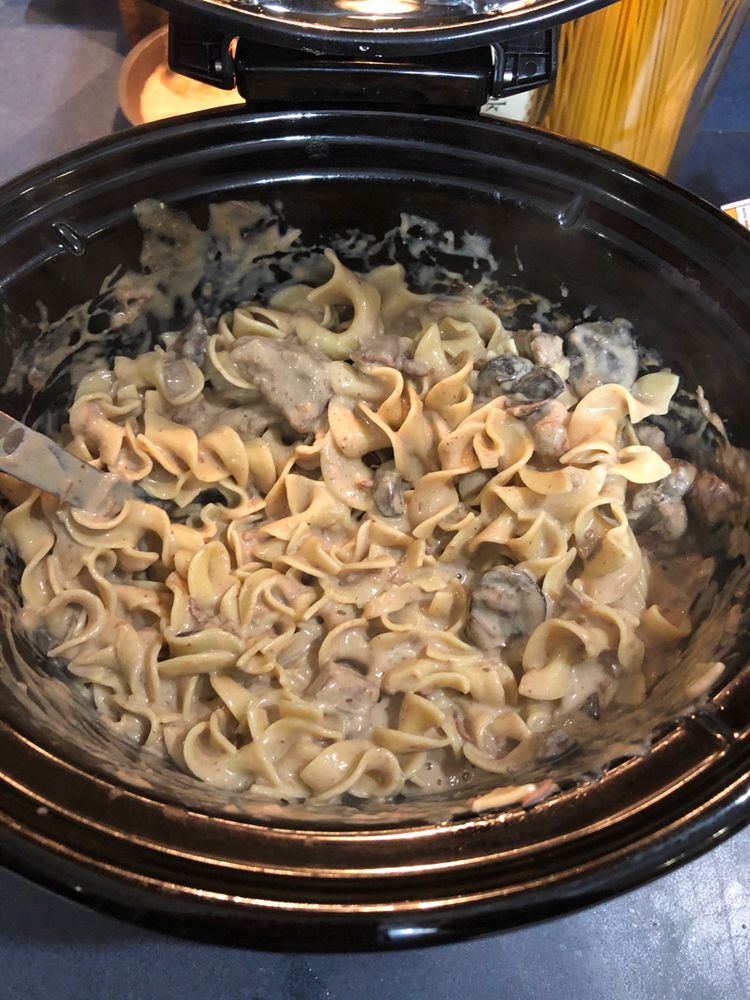 Quick Low Carb Slow Cooker Beef Stroganoff