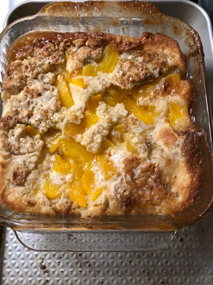 SIMPLE PEACH COBBLER “Easy Batter Recipe”