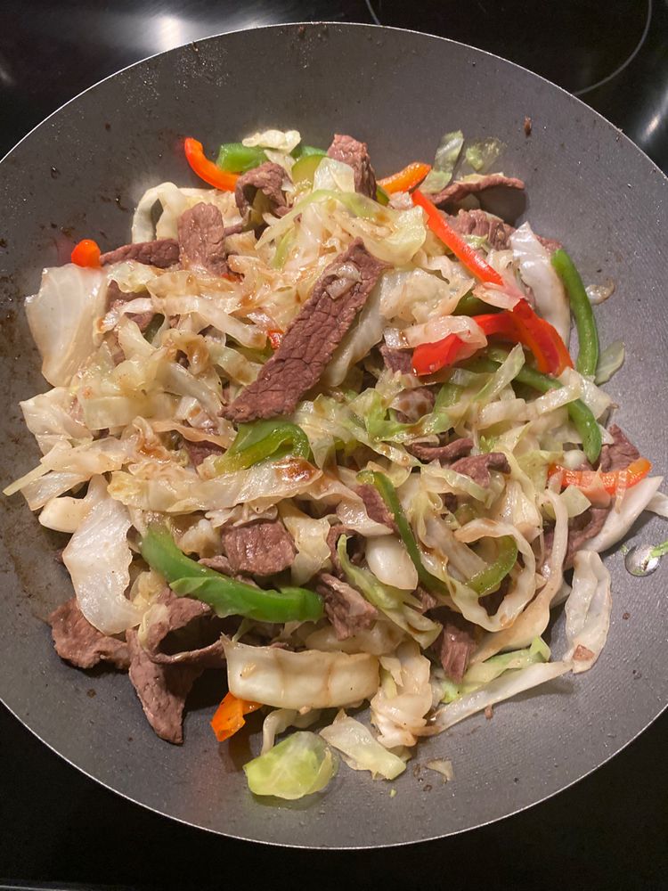 Black Pepper Beef and Cabbage Stir Fry