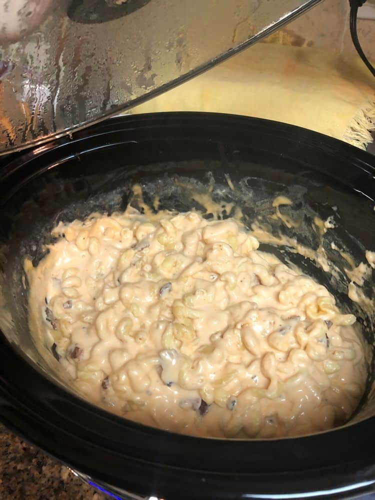 SLOW COOKER FOUR CHEESE MAC AND CHEESE