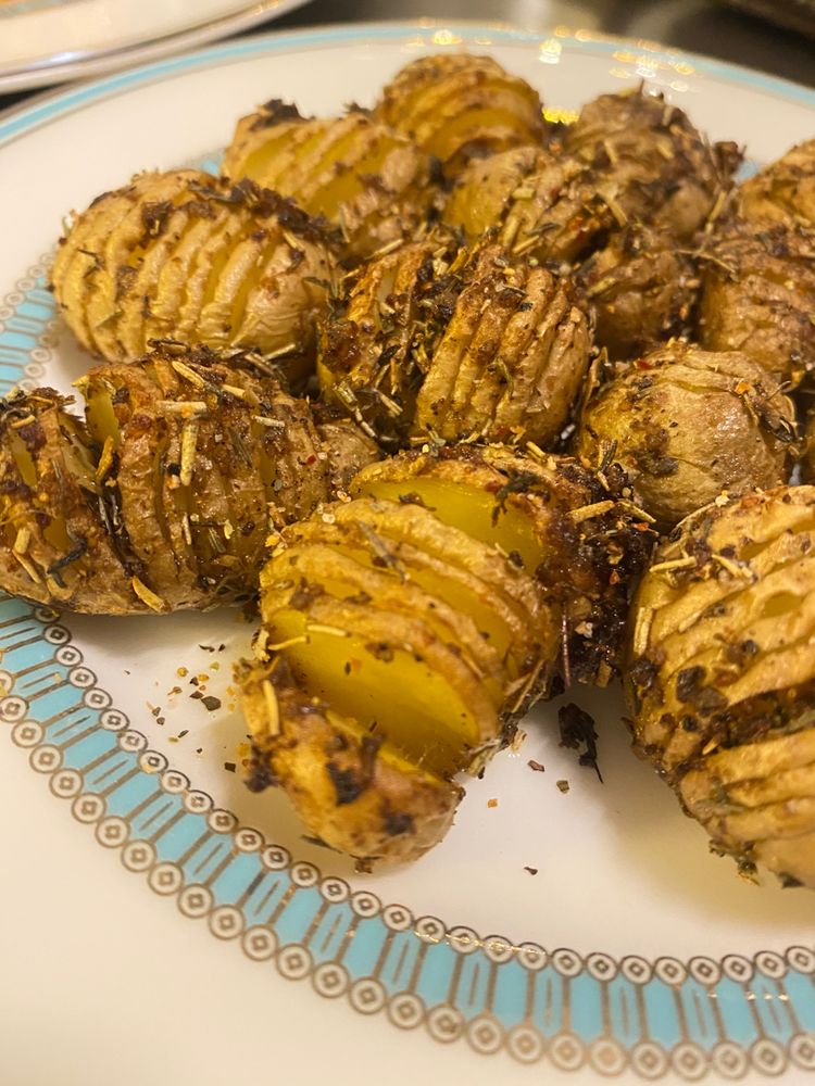 MINI HASSELBACK POTATOES