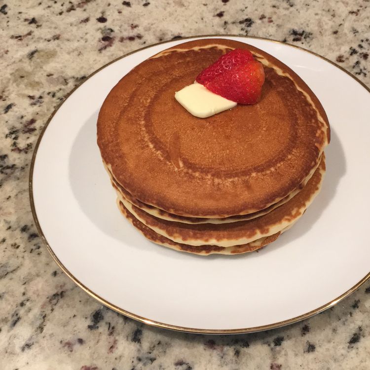 Easy Fluffy Pancakes from Scratch